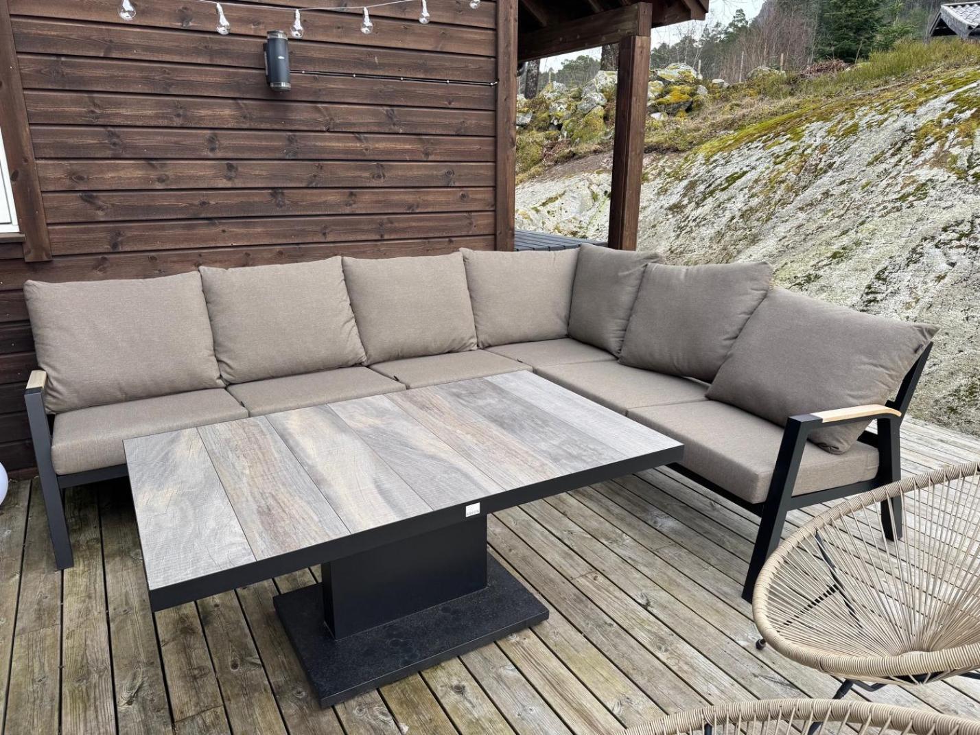 Charming House Located By The Fjord With The Pultpitrock Within Short Distance Villa Jorpeland Exterior photo